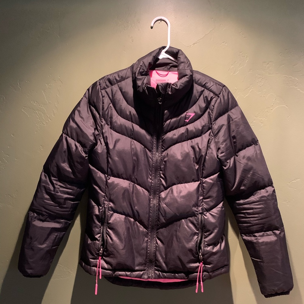 MUST GO SALE! GYMSHARK Puffer Jacket